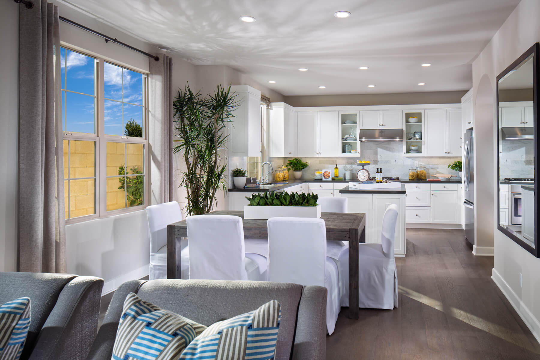Plan 3 Dining/Kitchen